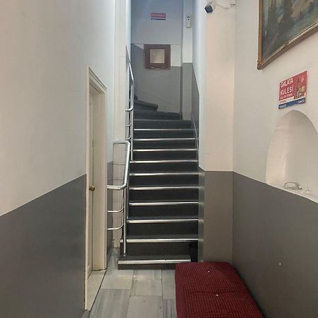 Mara Suite Taxim Istanbul Exteriör bild