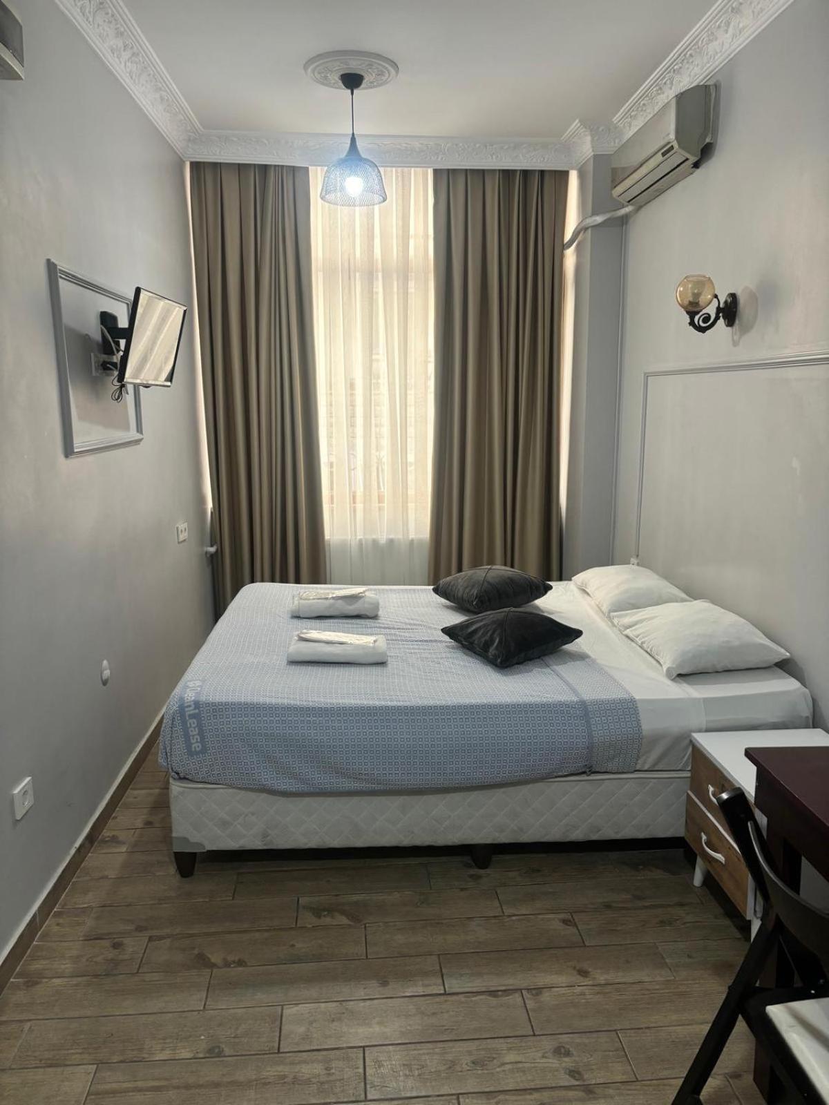 Mara Suite Taxim Istanbul Exteriör bild